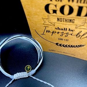 New Macramé Cross Bracelet
￼